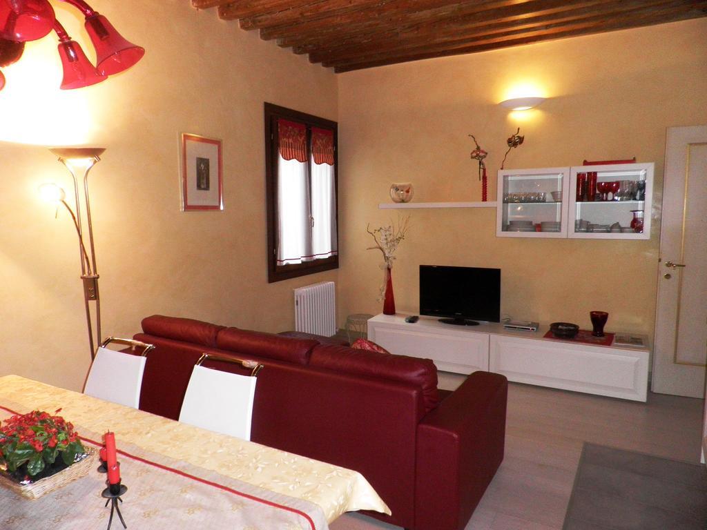 Ca' Delle Maschere Venecia Habitación foto